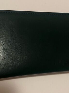 Ahlem Dark Green Slip-in Sunglasses/Glasses Case - Sleek Protective Sleeve